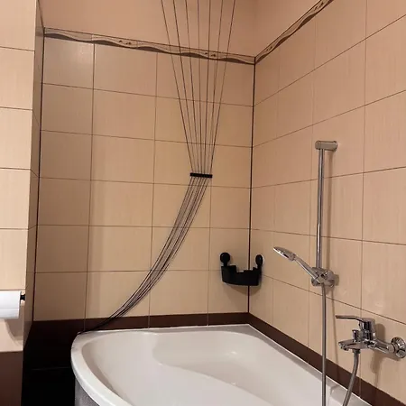 Kamienica Pierwsze Pietro * Ilawa